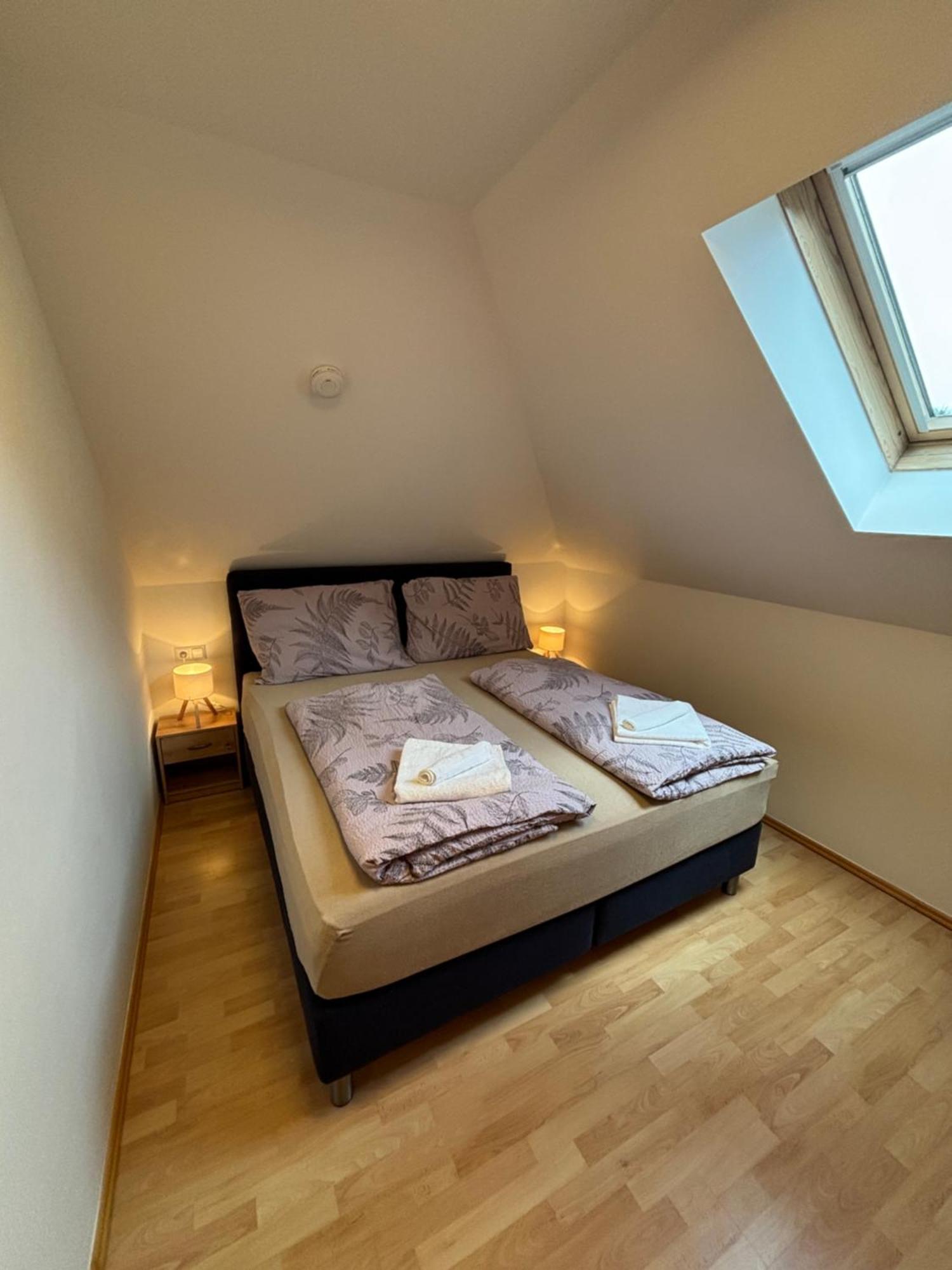 Anita Apartment 5 Flattach Ngoại thất bức ảnh