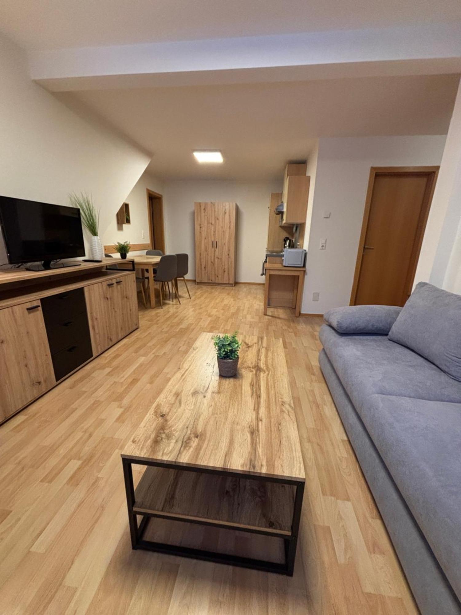 Anita Apartment 5 Flattach Ngoại thất bức ảnh